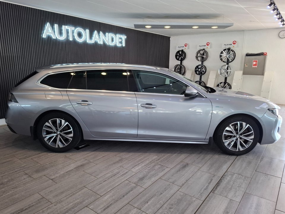 Peugeot 508 1,6 Hybrid Allure SW EAT8 5d