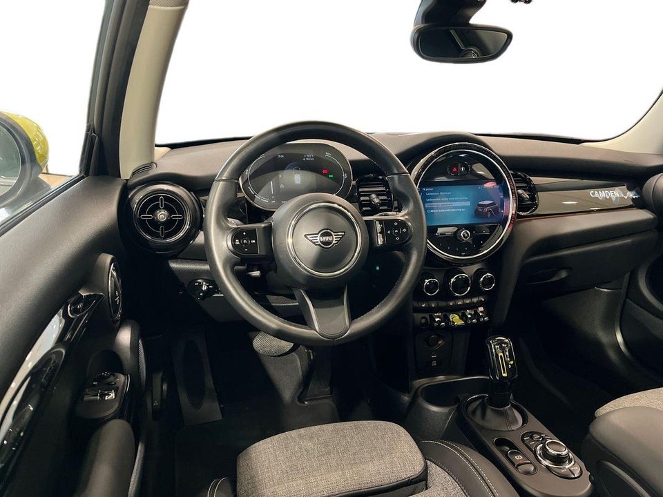 MINI Cooper SE Camden Edition 3d