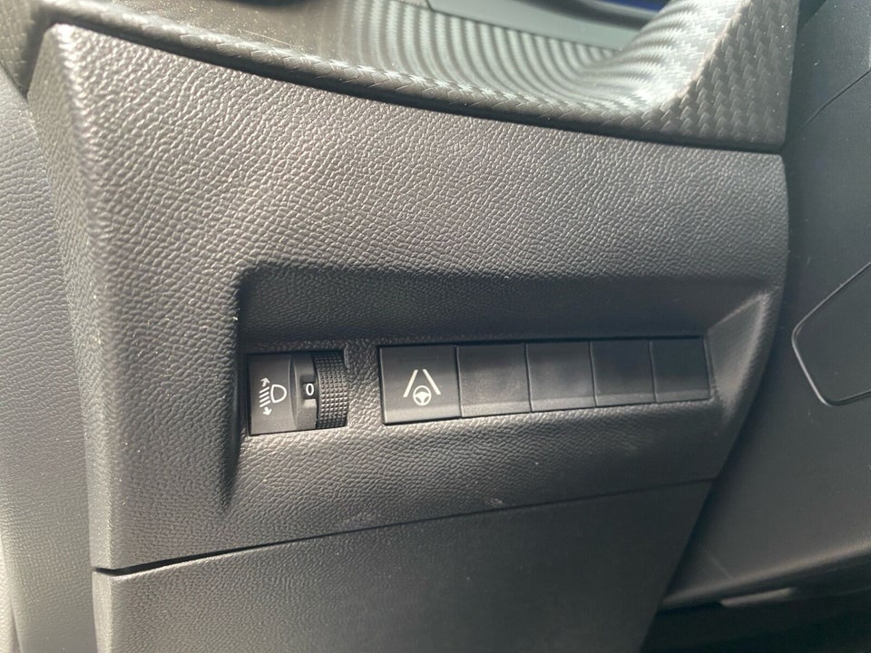 Peugeot e-2008 54 Allure 5d