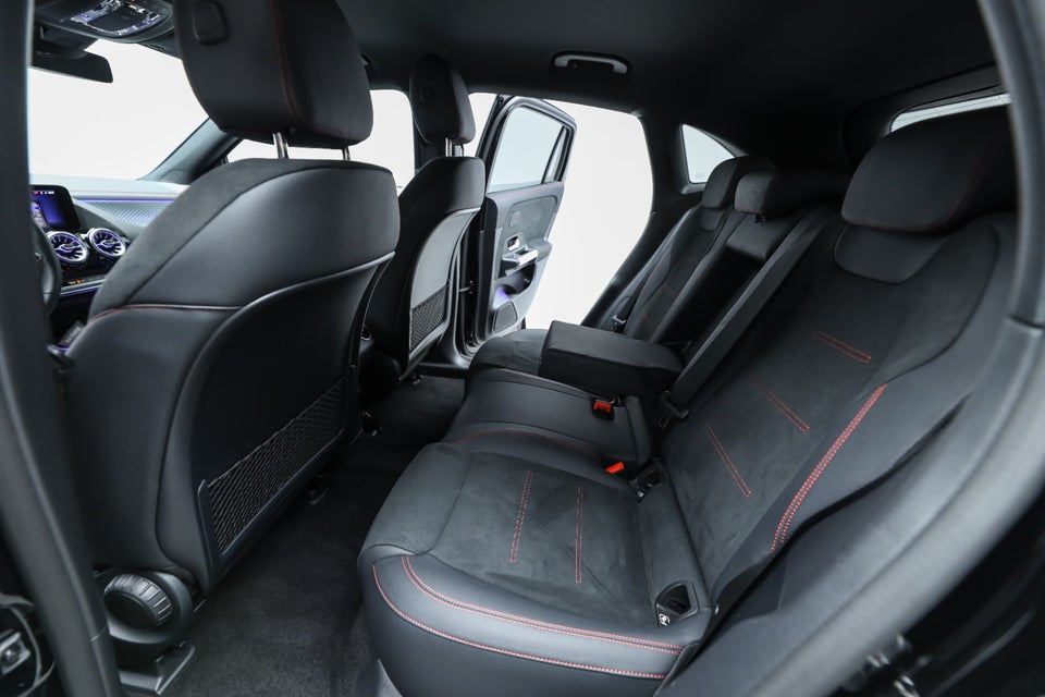 Mercedes EQA250+ AMG Advance Plus 5d