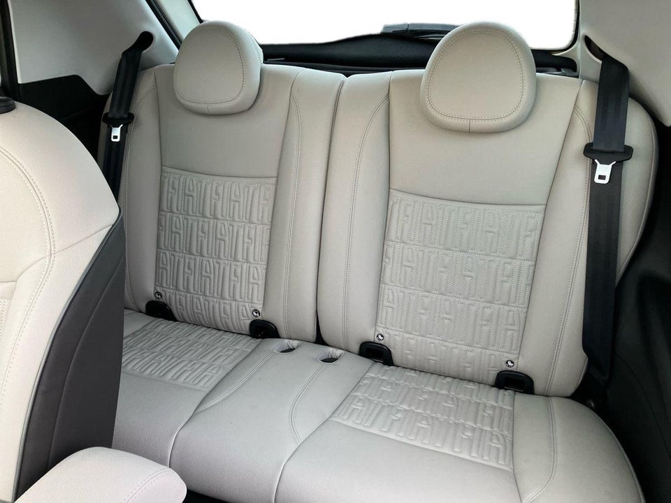 Fiat 500e 42 la Prima 3+1 4d