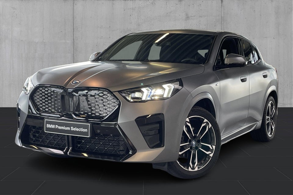 BMW iX2 eDrive20 M-Sport 5d