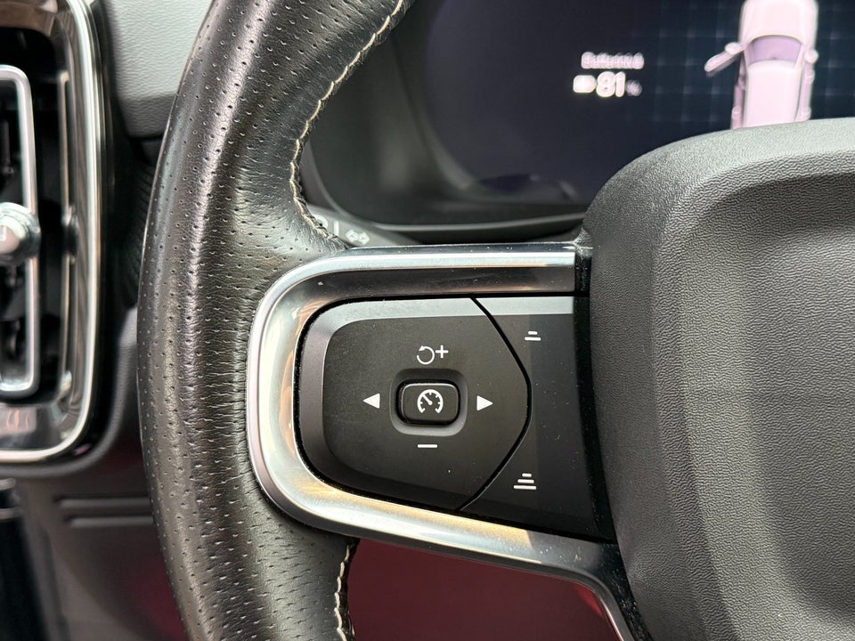 Volvo XC40 P8 ReCharge Twin Plus 5d