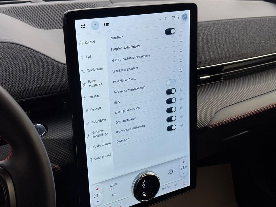 Ford Mustang Mach-E 75 Premium Standard Range AWD 5d