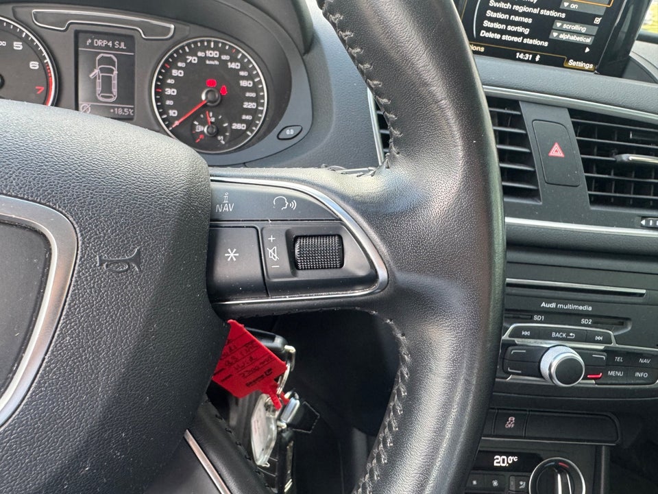 Audi Q3 1,4 TFSi 150 S-tr. 5d