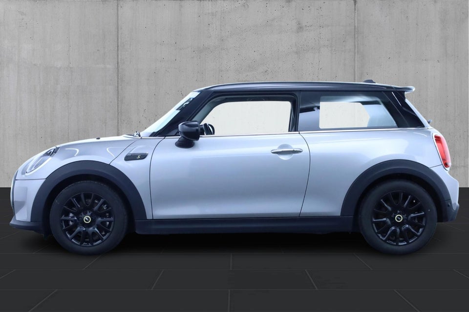 MINI Cooper SE Classic Trim 3d