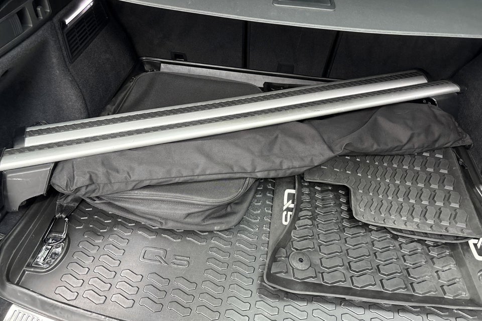 Audi Q5 50 TFSi e S-line quattro S-tr. 5d