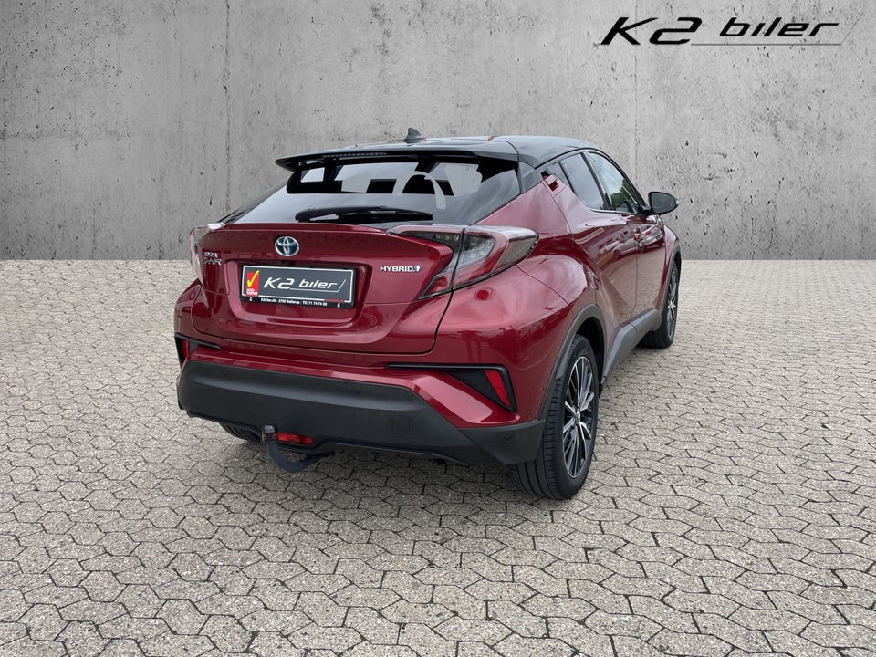 Toyota C-HR 1,8 Hybrid Premium Selected CVT 5d