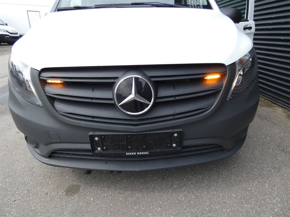 Mercedes Vito 114 2,0 CDi Kassevogn aut. L RWD
