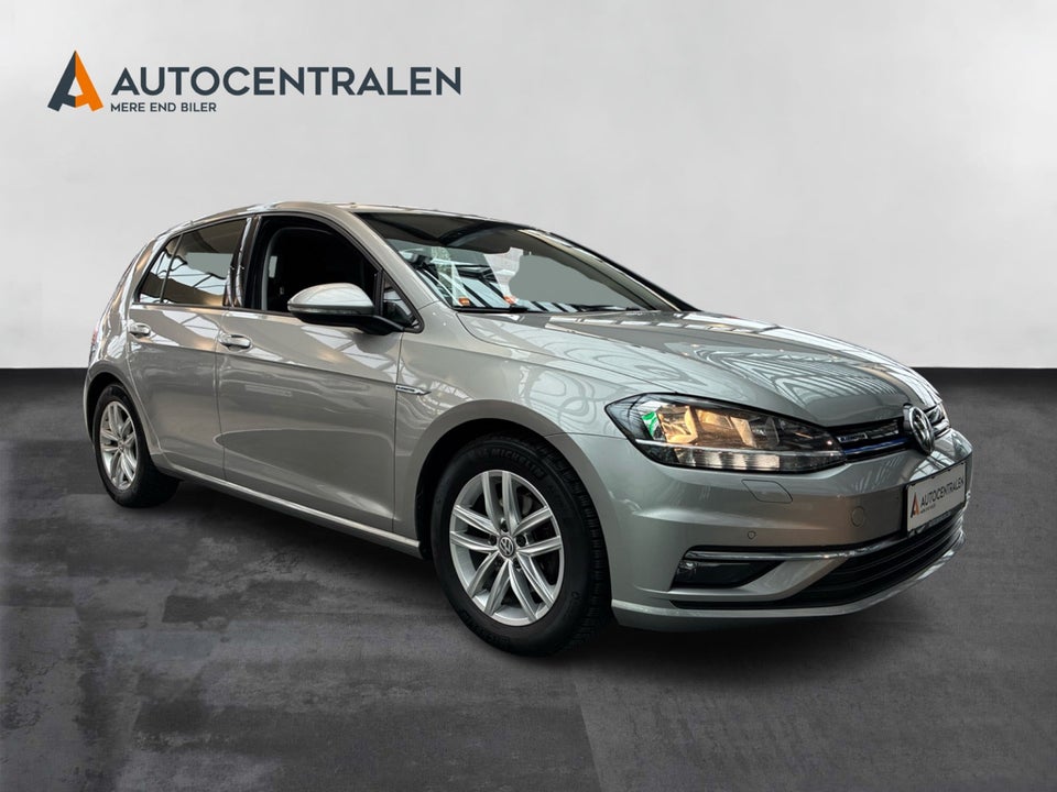 VW Golf VII 1,5 TSi 130 Comfortline DSG 5d