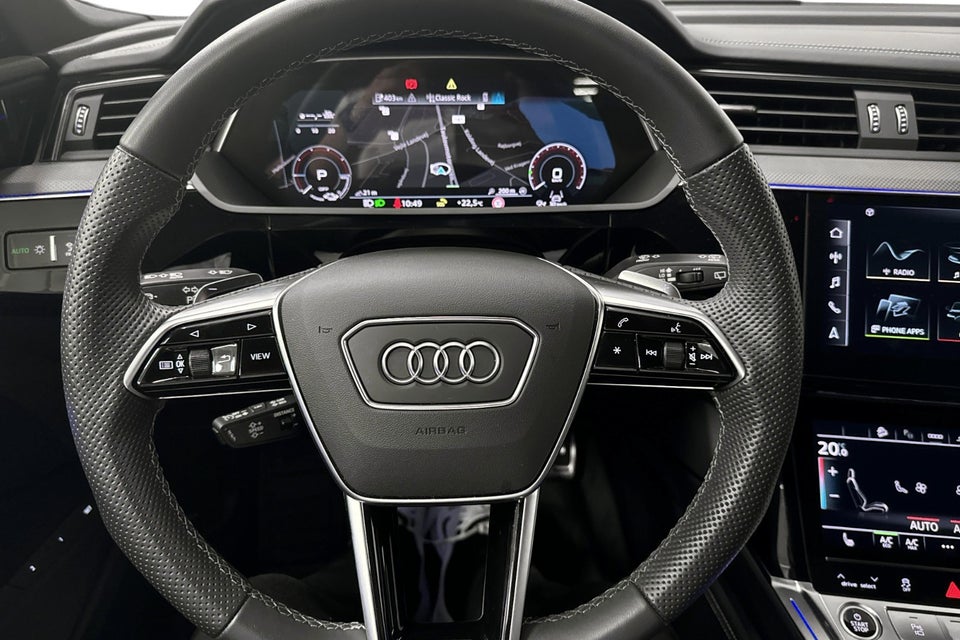 Audi Q8 e-tron 55 S-line quattro 5d