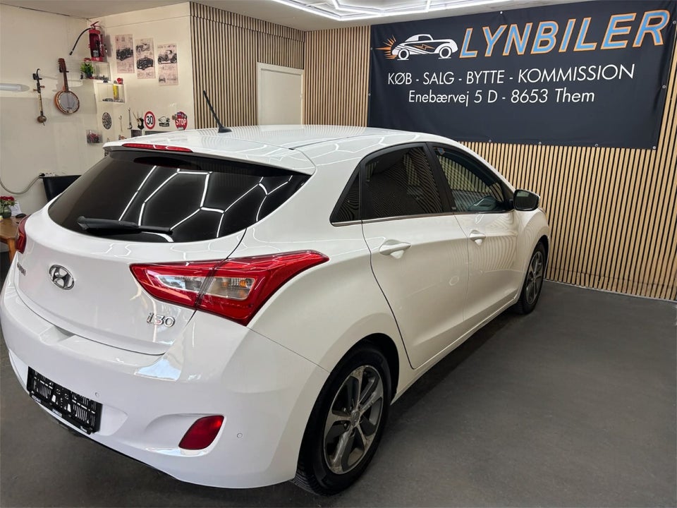 Hyundai i30 1,6 CRDi 110 5d