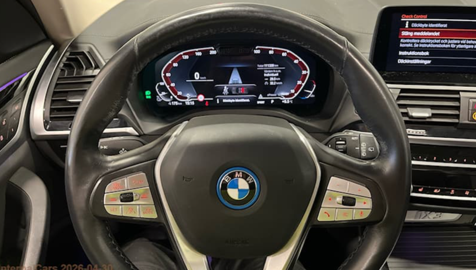 BMW iX3 Charged 5d