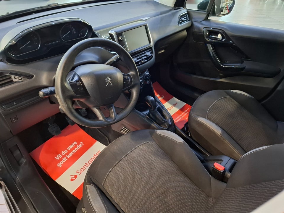 Peugeot 208 1,2 VTi 82 Active 5d