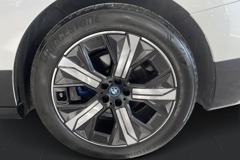 BMW iX xDrive50 Supercharged 5d