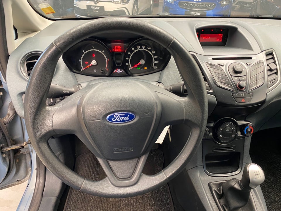 Ford Fiesta 1,4 TDCi 68 Ambiente 5d