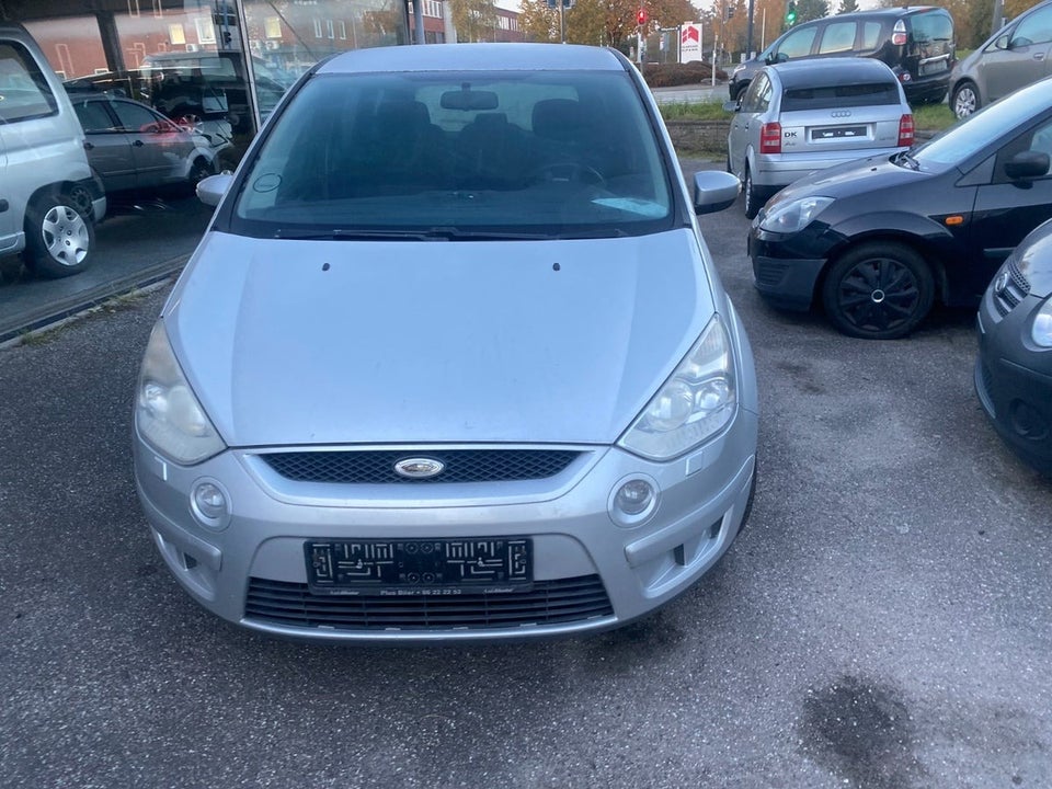 Ford S-MAX 1,8 TDCi 125 Trend 7prs 5d