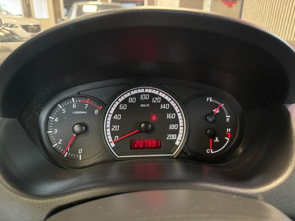 Suzuki Swift 1,3 GL 3d