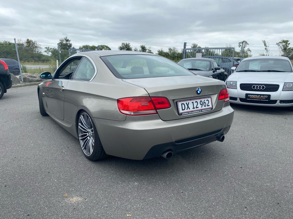 BMW 335i 3,0 Coupé Steptr. 2d