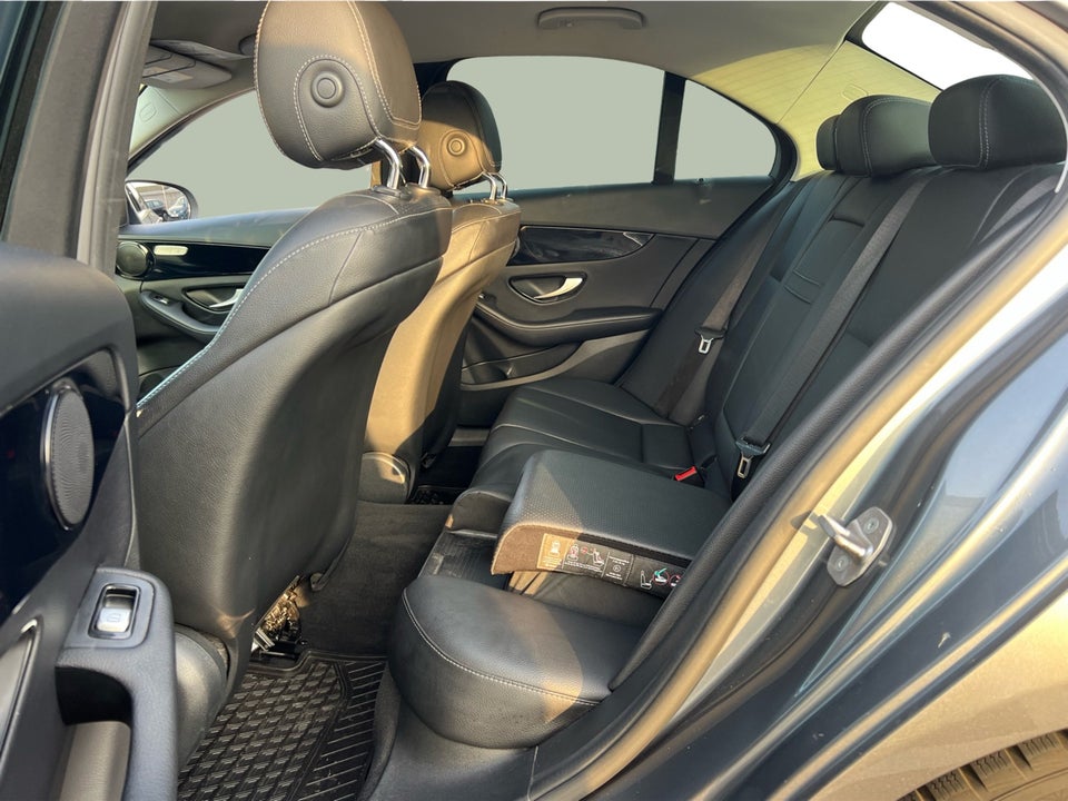 Mercedes C220 d 2,2  4d