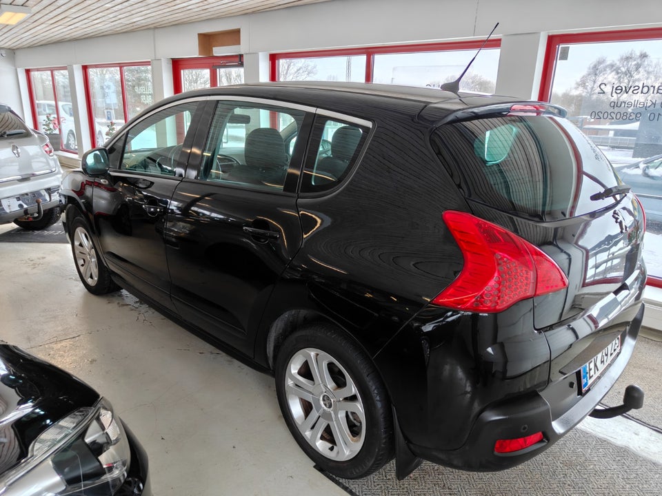 Peugeot 3008 1,6 HDi 110 Premium 5d