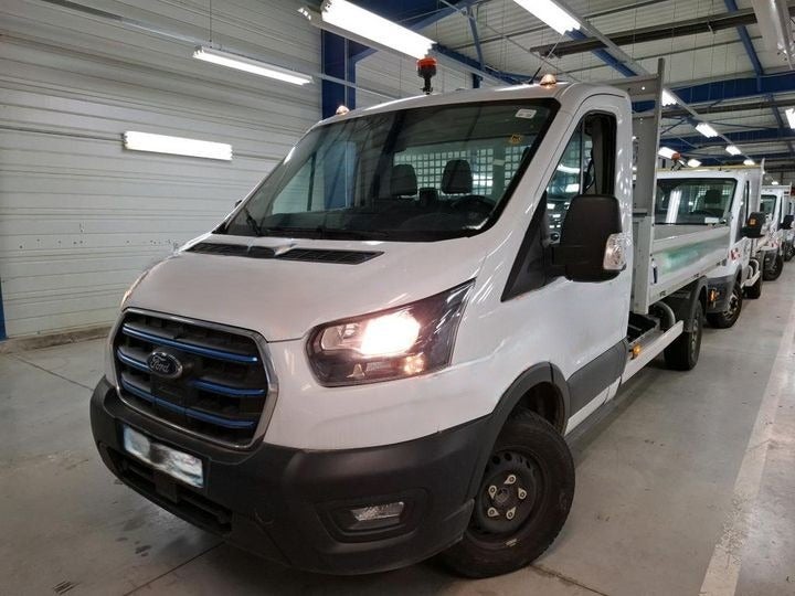 Ford E-Transit 350 L3 Chassis 68 Trend H1 RWD