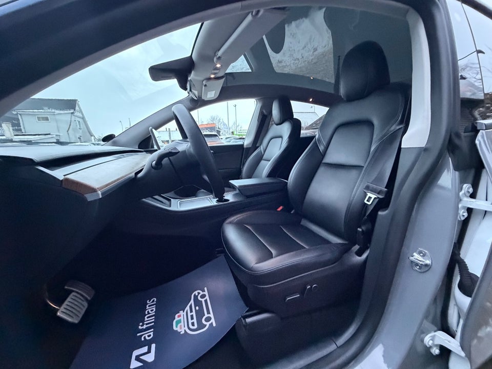 Tesla Model Y Performance AWD 5d