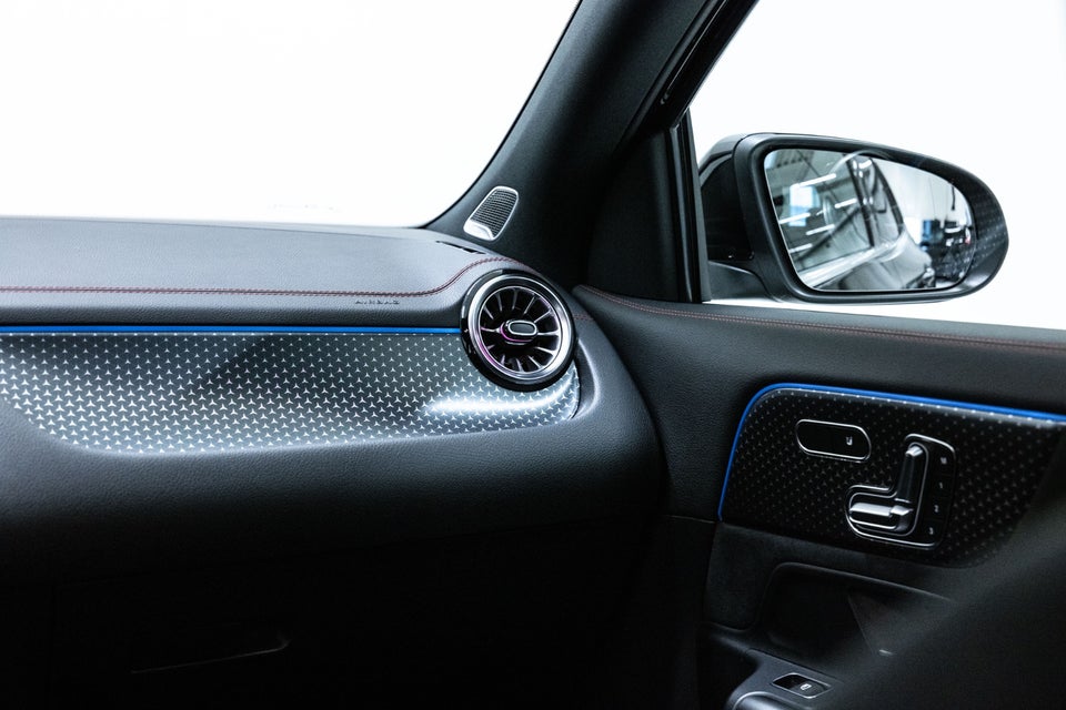 Mercedes EQA250+ AMG Premium 5d