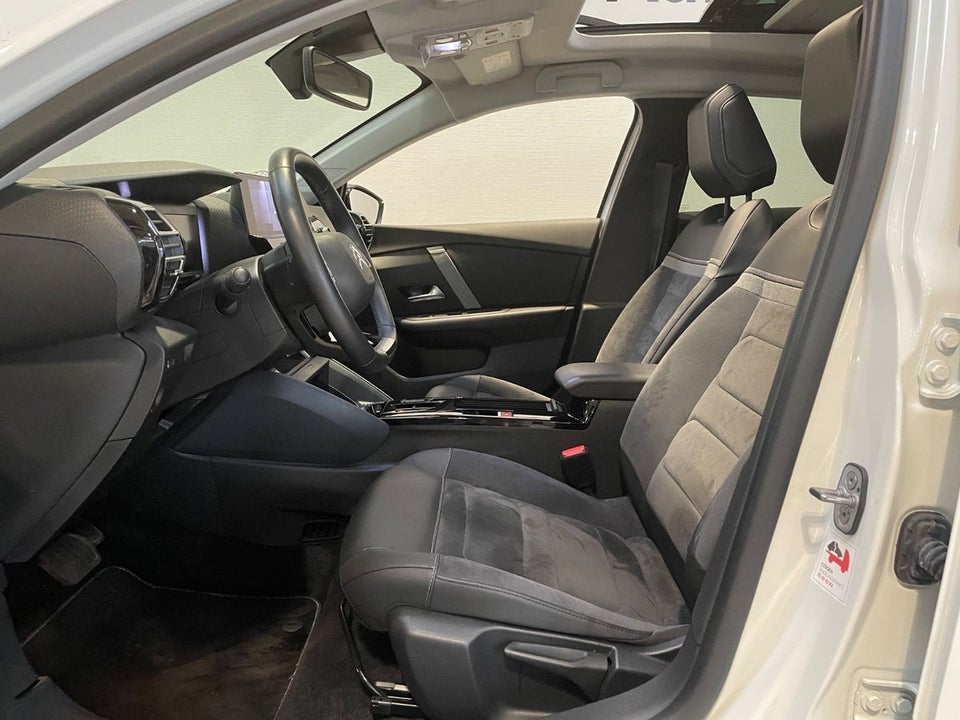 Citroën ë-C4 X 50 Palais Sky 4d