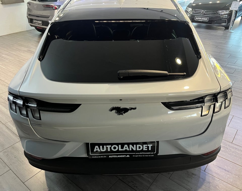 Ford Mustang Mach-E 98 Extended Range 5d