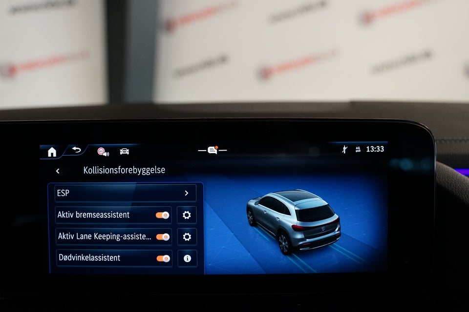 Mercedes EQA300 Electric Art 4Matic 5d