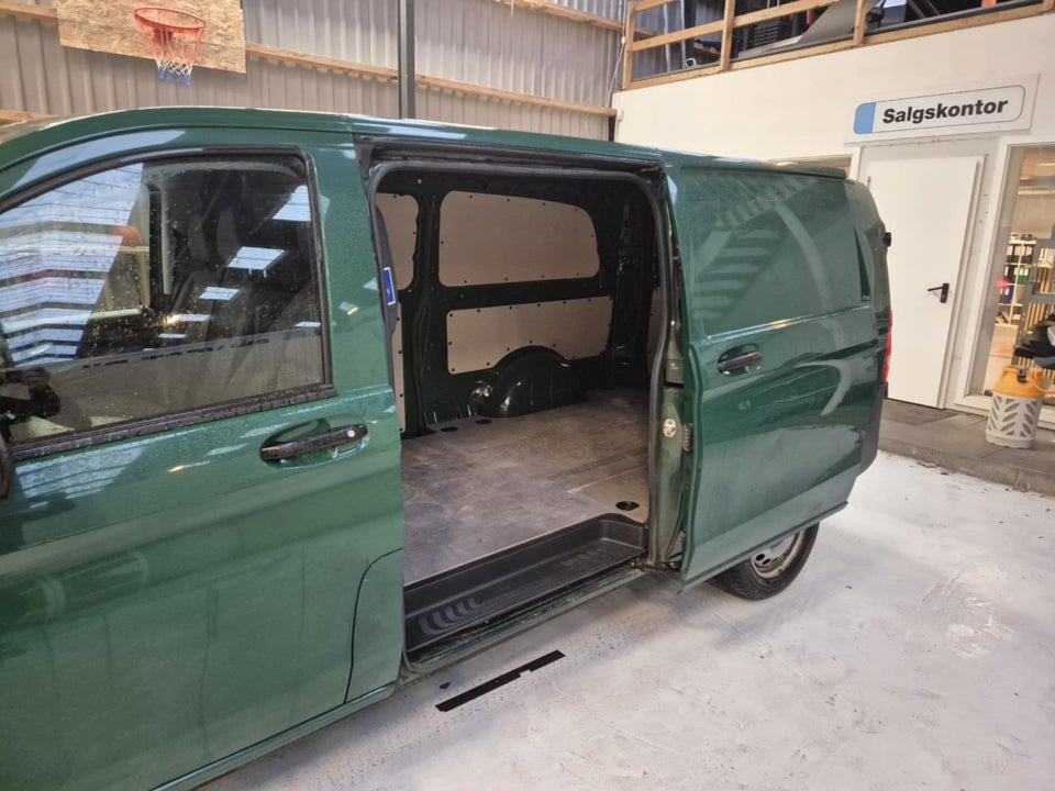 Mercedes Vito 114 2,0 CDi Complete aut. XL RWD