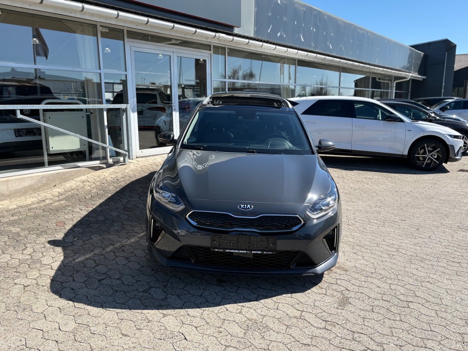 Kia Ceed 1,6 PHEV Upgrade SW DCT 5d