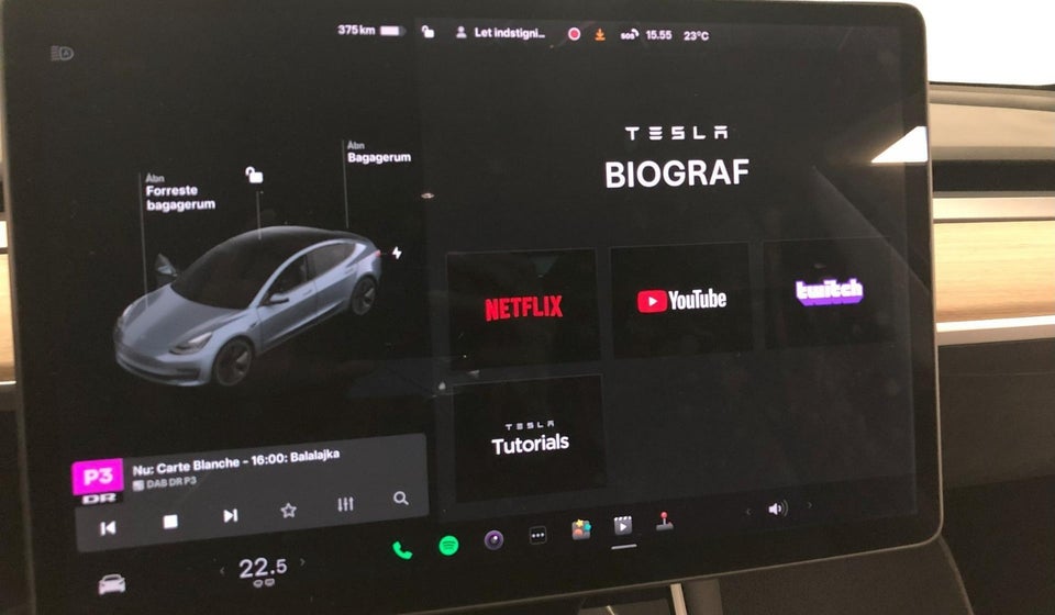 Tesla Model 3 Long Range AWD 4d