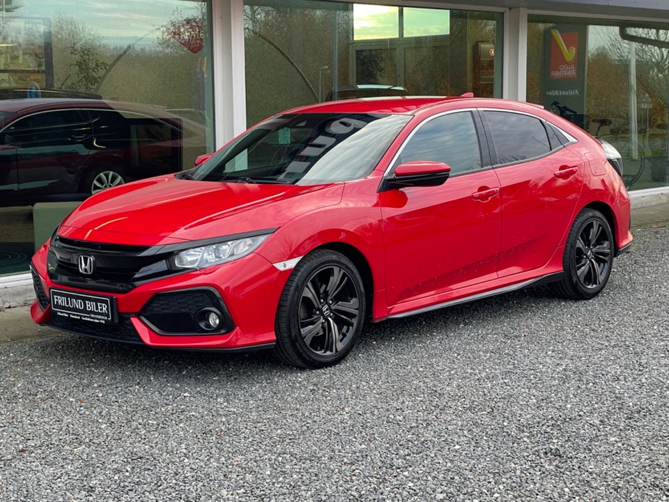 Honda Civic 1,0 VTEC Turbo Elegance 5d