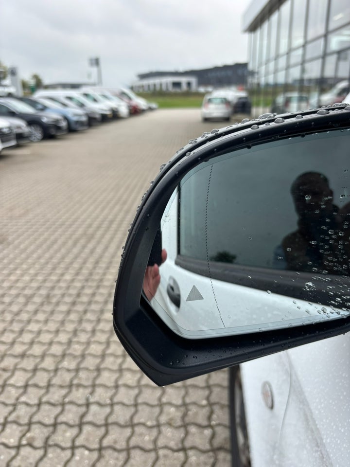 Mercedes Vito 119 2,0 CDi Kassevogn aut. L RWD