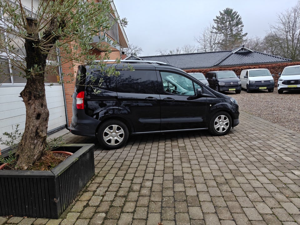 Ford Transit Courier 1,5 TDCi 100 Trend Van 4d