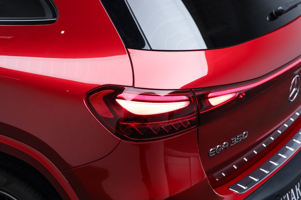 Mercedes EQA350 AMG Advance Plus 4Matic 5d