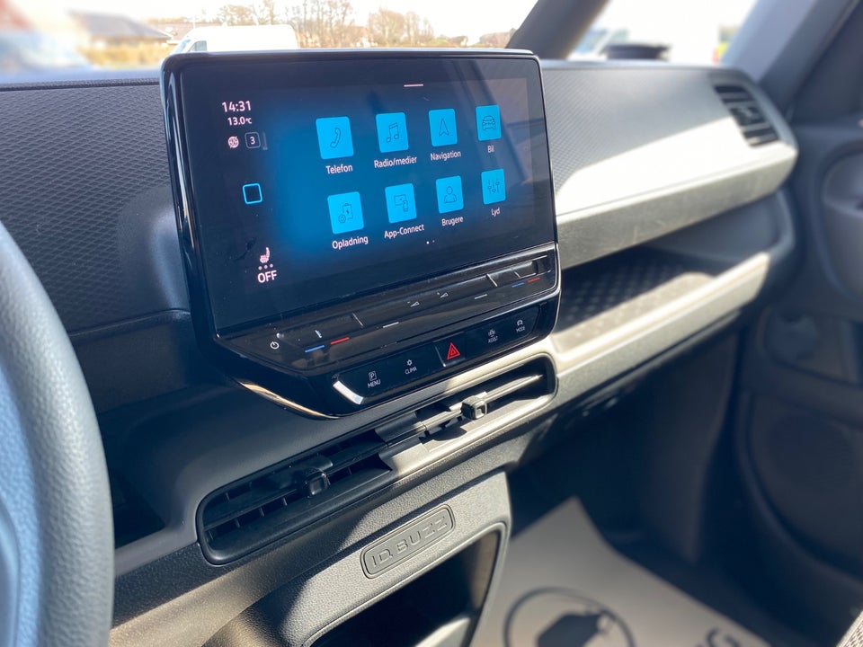 VW ID.Buzz 77 Style Van 5d