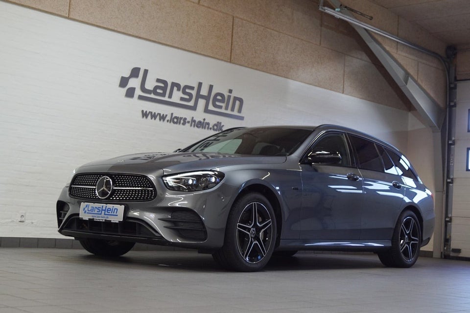 Mercedes E300 de 2,0 AMG Line stc. aut. 5d