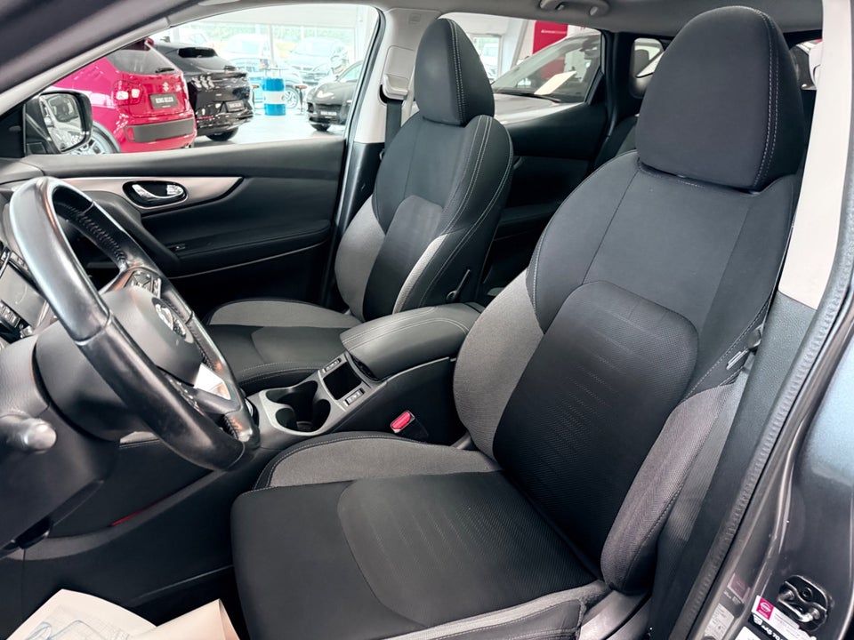 Nissan Qashqai 1,5 dCi 110 N-Connecta 5d
