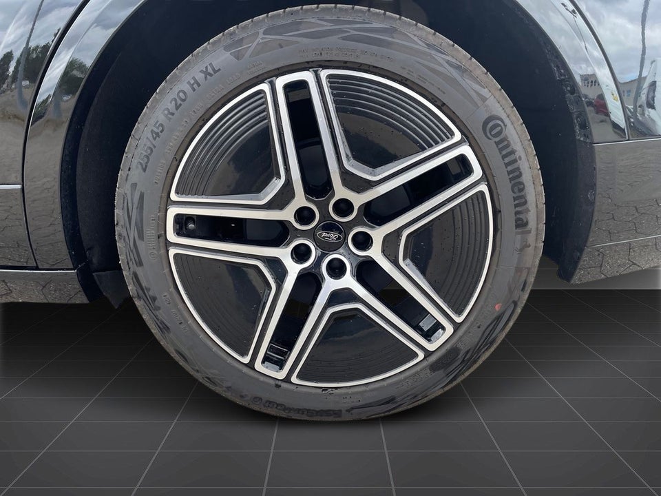 Ford Capri 84 Premium Extended Range AWD 5d