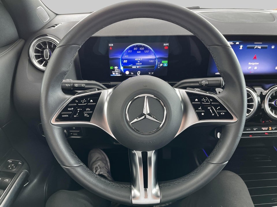 Mercedes EQA250+ Progressive 5d