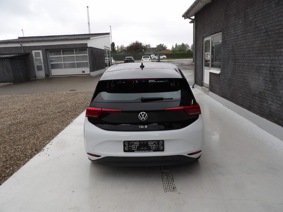 VW ID.3 Life 5d