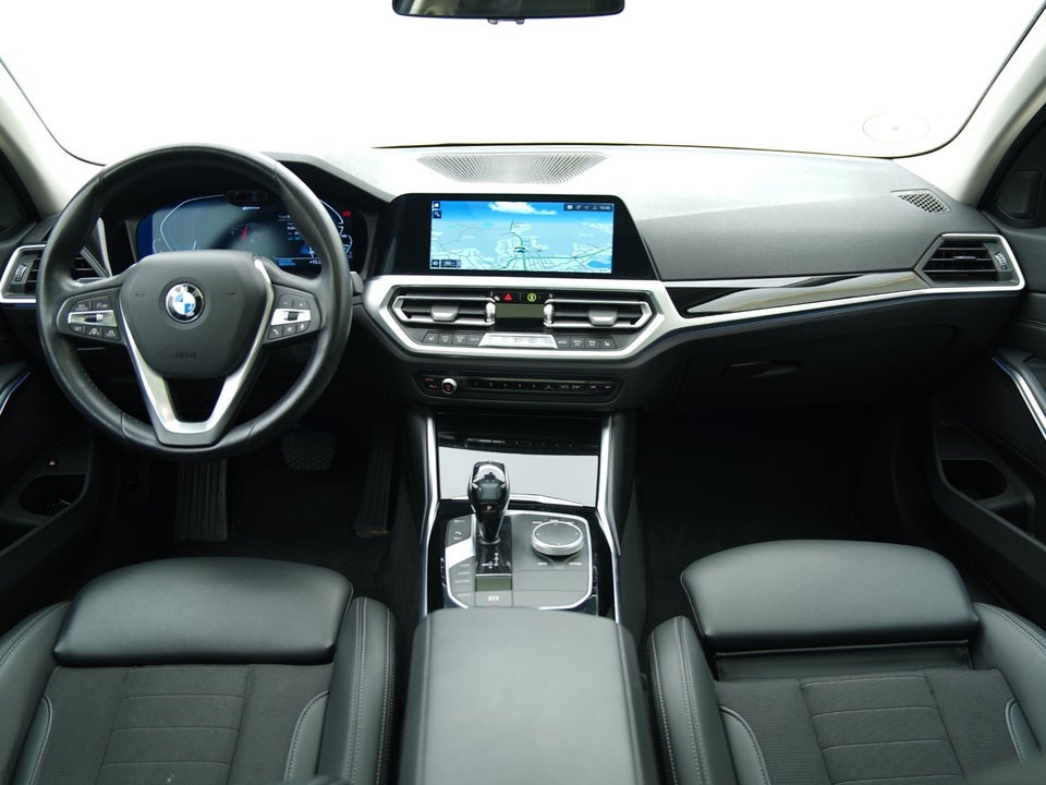 BMW 330e 2,0 Sport Line aut. 4d