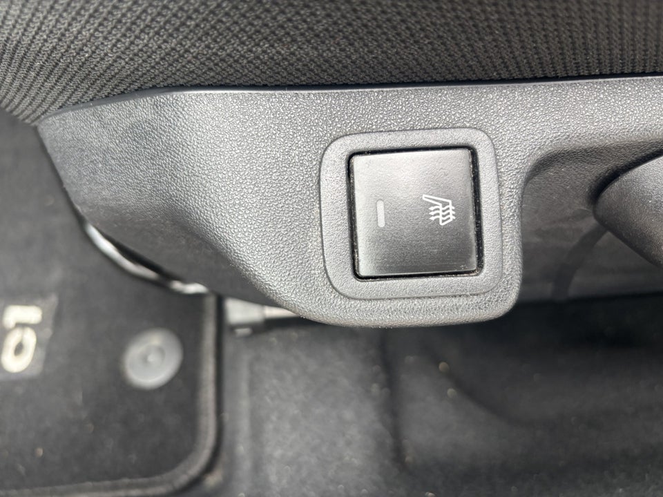 Citroën C1 1,0 VTi Street+ 5d