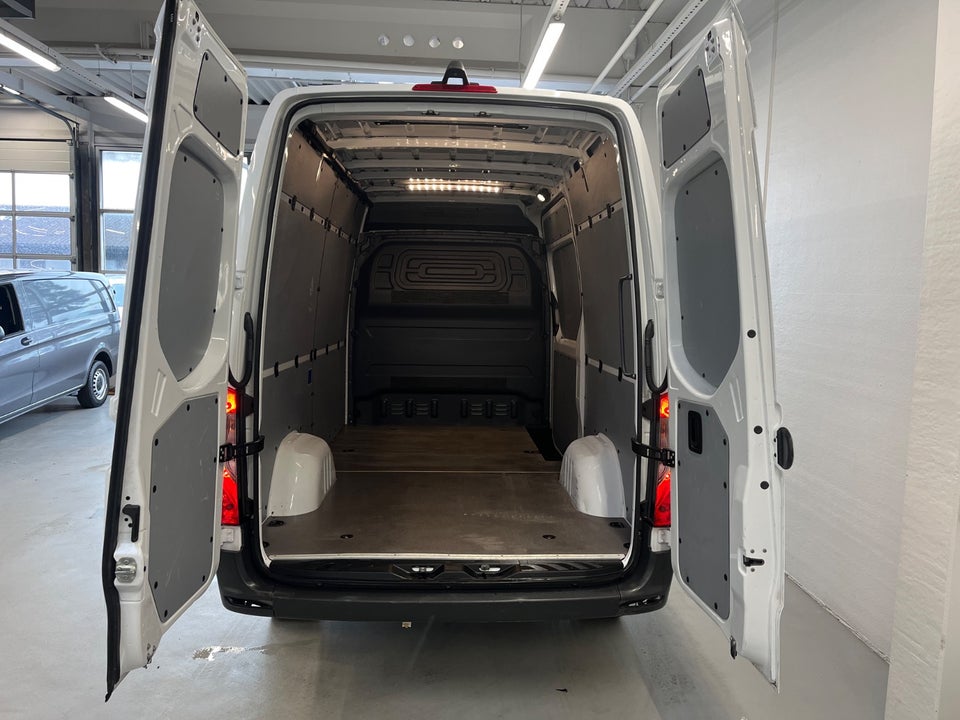 Mercedes Sprinter 317 2,0 CDi A2 Kassevogn PRO aut. RWD