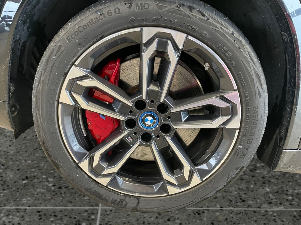 BMW iX1 xDrive30 M-Sport 5d