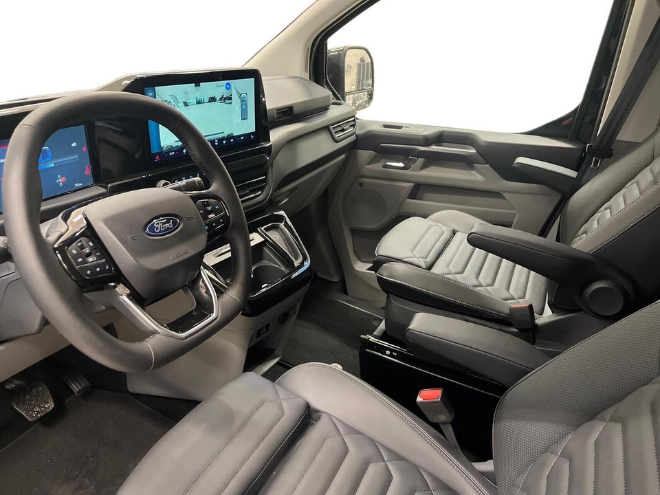 Ford E-Tourneo Custom 340S 64 Titanium X