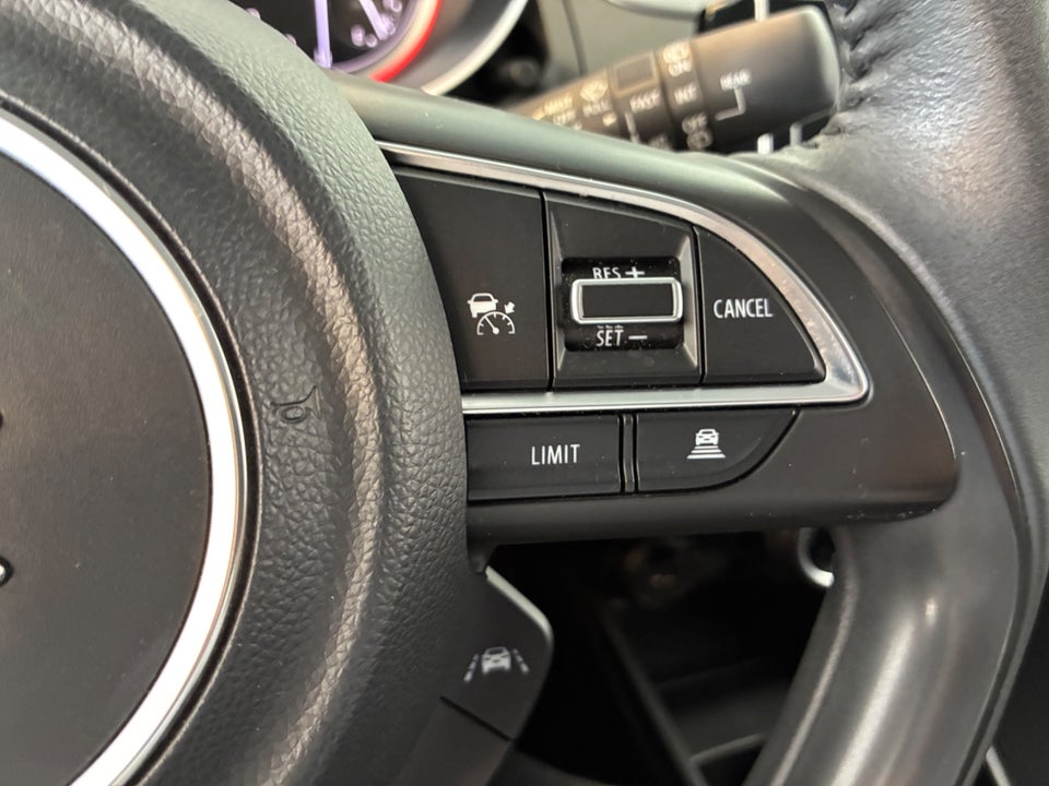 Suzuki Swift 1,2 mHybrid Exclusive 5d